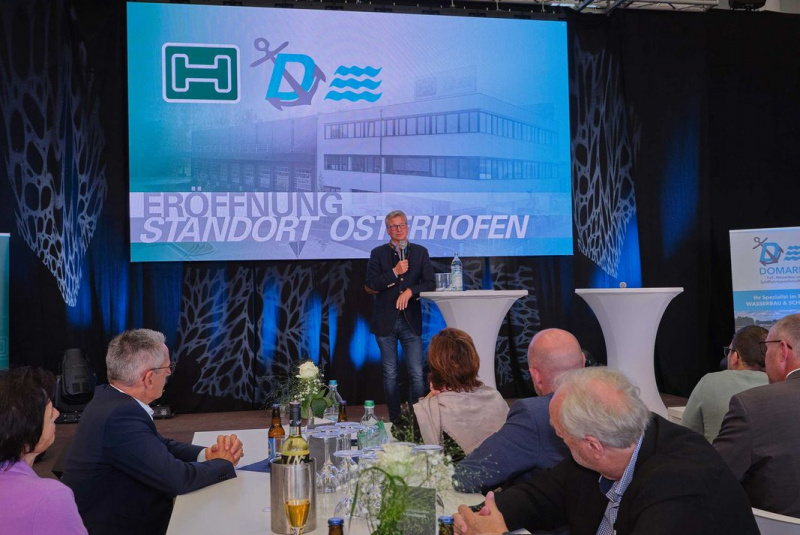 Aktuality, Novinky - Felbermayr Slovensko / SPOLOČNOSTI HAGN UMWELTTECHNIK A DOMARIN OSLAVUJÚ OTVORENIE NOVEJ CENTRÁLY - foto Aktuality, Novinky - Felbermayr Slovensko / SPOLOČNOSTI HAGN UMWELTTECHNIK A DOMARIN OSLAVUJÚ OTVORENIE NOVEJ CENTRÁLY - foto