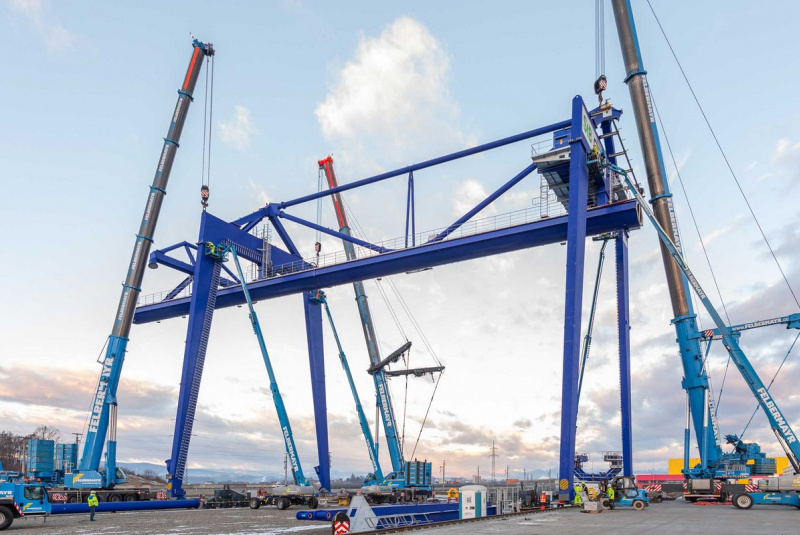 Aktuality, Novinky - Felbermayr Slovensko / LOGISTIKA ŤAŽKÉHO NÁKLADU PRE EURÓPSKU NÁKLADNÚ DOPRAVU - foto Aktuality, Novinky - Felbermayr Slovensko / LOGISTIKA ŤAŽKÉHO NÁKLADU PRE EURÓPSKU NÁKLADNÚ DOPRAVU - foto