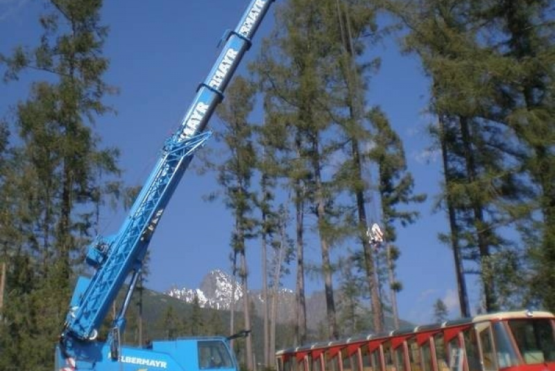 REFERENCIE / Vyloženie 37 ročnej lanovky - foto REFERENCIE / Vyloženie 37 ročnej lanovky - foto